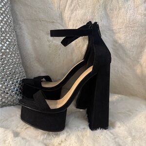 Wild Diva Black Platform Sandals